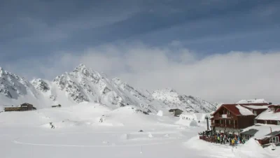 Atenție! România lovită de val de frig și ninsori în plină primăvară! Cum vor fi afectate zonele montane și Capitala