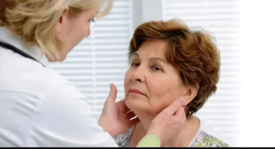 Atenție, tiroida hipoactivă nu se tratează doar cu pastile! Ce trebuie să faci ca să scapi definitiv de simptome