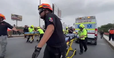 Tragedie în Mexic! 11 morți și 17 răniți după ce un autocar cu turiști s-a răsturnat pe autostradă!