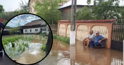 Alertă în Argeș! Ploile au inundat gospodării, ISU intervine cu motopompe!