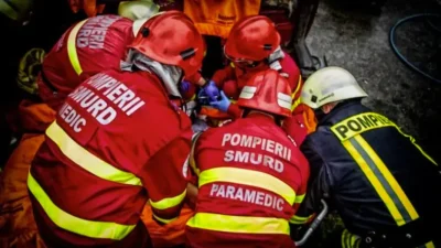 Accident grav la Săpata! Bărbat căzut de la înălțime, transportat de urgență la spital!