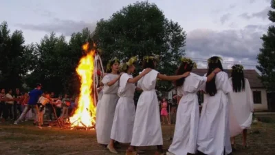 Ziua sfinților și a zânelor! Tradiții și obiceiuri de Sânziene care aduc noroc și protecție în gospodării