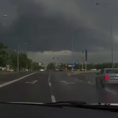 Atenție! Caniculă și furtuni în mai multe județe! Vezi zonele vizate de vijelii și grindină!