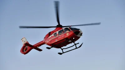 Teribil accident la cules de ciuperci! Bărbatul căzut în râpă, salvat de Salvamont