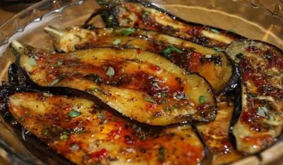 Rețete delicioase cu vinete pe care trebuie să le încerci acum! Ai toate detaliile pas cu pas