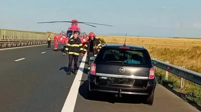Șofer beat a fugit după ce a lovit un bărbat pe A1! Elicopter SMURD intervenit urgent