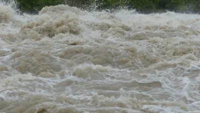 Alertă de ULTIM MOMENT de la hidrologi: Pericol de inundații în 3 județe din România