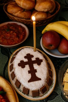 TRADIȚIA sfântă de Izvorul Tămăduirii: Iată ce trebuie neapărat să dai de POMANĂ…