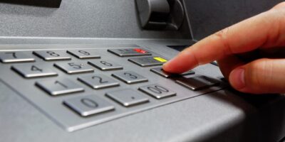 Dispare numerarul? Decizia UE care limitează plățile CASH la suma de…