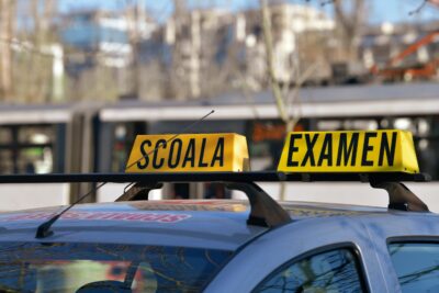 SCHIMBARE majoră la examenul auto: viitorii șoferi vor susține o nouă PROBĂ de…