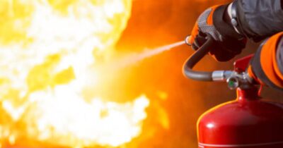 Fiica badantei căzute de la etajul 3 rupe TĂCEREA și dezvăluie cine i-ar fi…