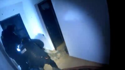 Măcel în plină noapte după atacul asupra trupelor SAS. Mascații l-au executat în direct sub ochii familiei uluite