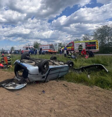 Tată de 30 de ani din Brașov, accident cu șase victime pe DN1. Un copil de 2 ani a murit sub ochii părinților lui