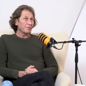 Mircea Solcanu are nevoie de 40.000 de euro pentru a supraviețui. Boala a recidivat și i-a provocat o semipareză facială
