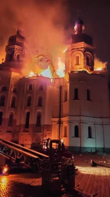 Un monument istoric de importanță mondială a fost cuprins de flăcări în urma unui atac. Bilanțul victimelor este cutremurător