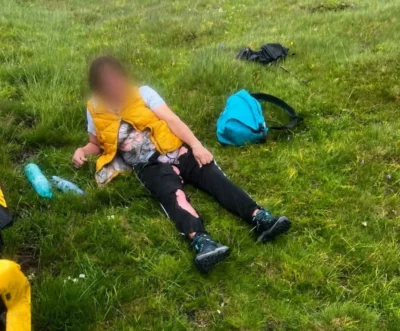 Clipe de groază pentru un grup de elevi aflați în excursie. O profesoară a fost lovită de trăsnet în timpul coborârii de pe munte