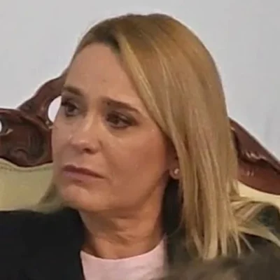 Mărturisire cutremurătoare despre lupta cu o boală cruntă. Andreea Esca a izbucnit în lacrimi în timpul discursului
