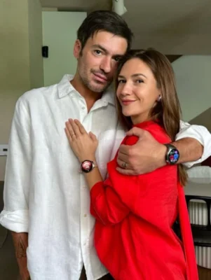 Întâlnire neașteptată în vacanță. Adela Popescu și Radu Vâlcan s-au întâlnit cu Mihaela Rădulescu