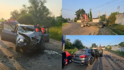 Tragedie pe șosele în această dimineață. Un tânăr de 24 de ani a murit după ce mașina în care se afla s-a izbit de un autocamion