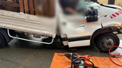 Tragedie pe șosea din cauza vremii extreme. Ce a pățit un șofer în timp ce se afla la volan