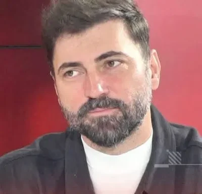 Accident rutier grav la Câmpulung. Antrenorul Adrian Ropotan a fost rănit după ce șoferul microbuzului a făcut infarct