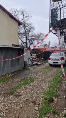 O bătrână de 87 de ani din Capitală a fost găsită moartă în locuință. Anchetatorii iau în calcul o ipoteză tragică