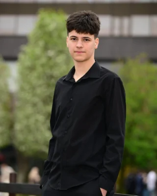 Tragedie în Timiș. Un adolescent de 15 ani a murit la spital după un accident cu trotineta electrică