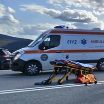 Accident mortal în Pasul Mestecăniș. Un motociclist a murit după impactul cu o mașină condusă de un tânăr de 18 ani