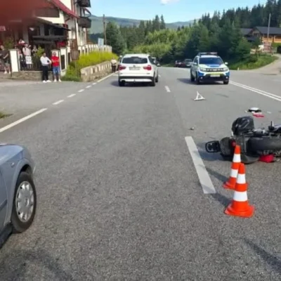 Accident mortal în Pasul Mestecăniș. Un motociclist a murit după ce a fost lovit de un șofer începător