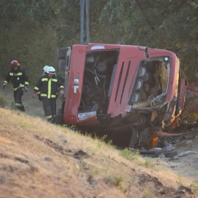 Accident grav în Ungaria. Un autocar înmatriculat în Polonia s-a răsturnat pe autostradă și 12 oameni au murit