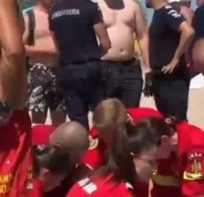Tragedie pe o plajă din Constanța. Un adolescent a murit după ce a fost scos din mare