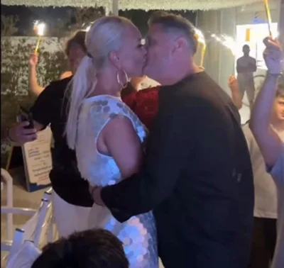 Vica Blochina a împlinit 51 de ani. Gestul romantic făcut de iubit la petrecere în fața invitaților