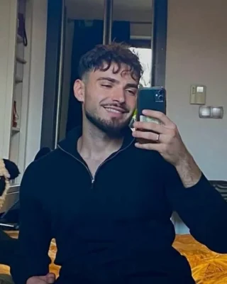 Cine este Valentin de la Casa iubirii. Cu ce se ocupă noul concurent și cine l-a înscris în emisiune