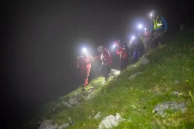 Tragedie în Munții Făgăraș. Turist din Târgu Mureș, mort după o cădere de 200 de metri într-o prăpastie