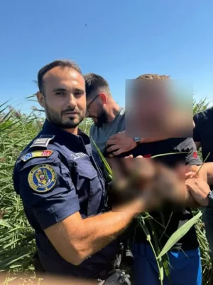 ACUM! L-au prins! Se ascundea în…Vezi mai mult