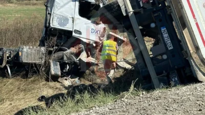 ULTIMA ORĂ! Accident MORTAL în…Vezi mai mult