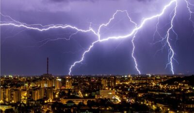 Alertă ANM de vreme extremă. Vijelii de până la 75 km/h lovesc în…