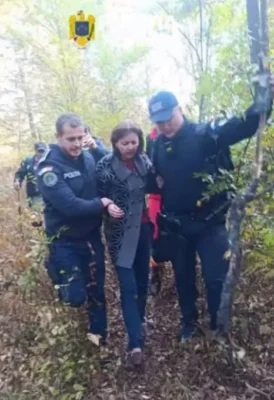 ULTIMĂ ORĂ! Profesoara dispărută din Sebiș, GĂSITĂ în pădure după aproape 24 de ore!