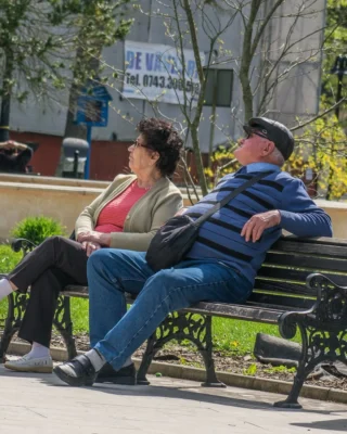 S-A DECIS! Ce BANI primesc românii fără 15 ani VECHIME la pensie! Anunț OFICIAL de la CNPP!