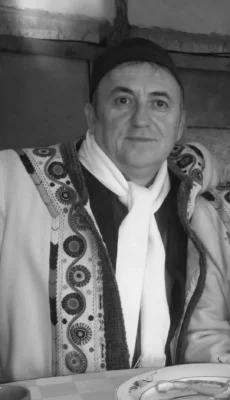 DOLIU URIAȘ în învățământ! A MURIT profesorul Marin Dr…