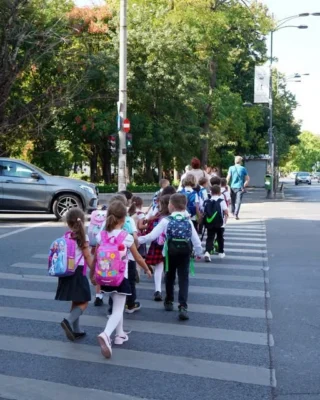 S-A AFLAT! VACANȚA DE IARNĂ 2026–2027: 19 zile libere pentru elevi! Când începe