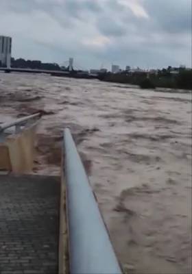 ALERTĂ de fenomene meteo extreme! Cod ROȘU de inundații în…