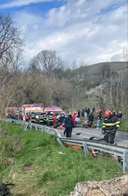 ULTIMĂ ORĂ! PLANUL ROȘU activat în Sibiu! ACCIDENT GRAV cu 7 victime! Intervine SMURD!