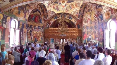 Puțini știu asta despre DUMITRIȚA! Legătura aparte cu florile de Sfântul Dumitru